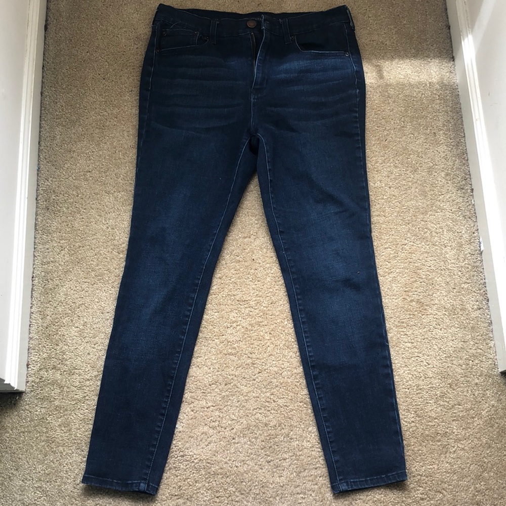 High wasted ankle jeans